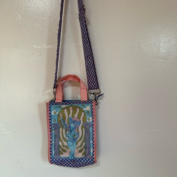 Valfre Celestial Cancer Crossbody Bag with Adjustable Removable Strap - Picture 4 of 12